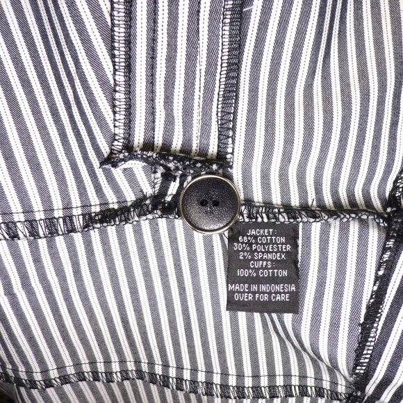 A Byer Blazer Jacket Womens Sz SM Black White Striped Shoulder Pads Faux Pockets - Picture 9 of 10